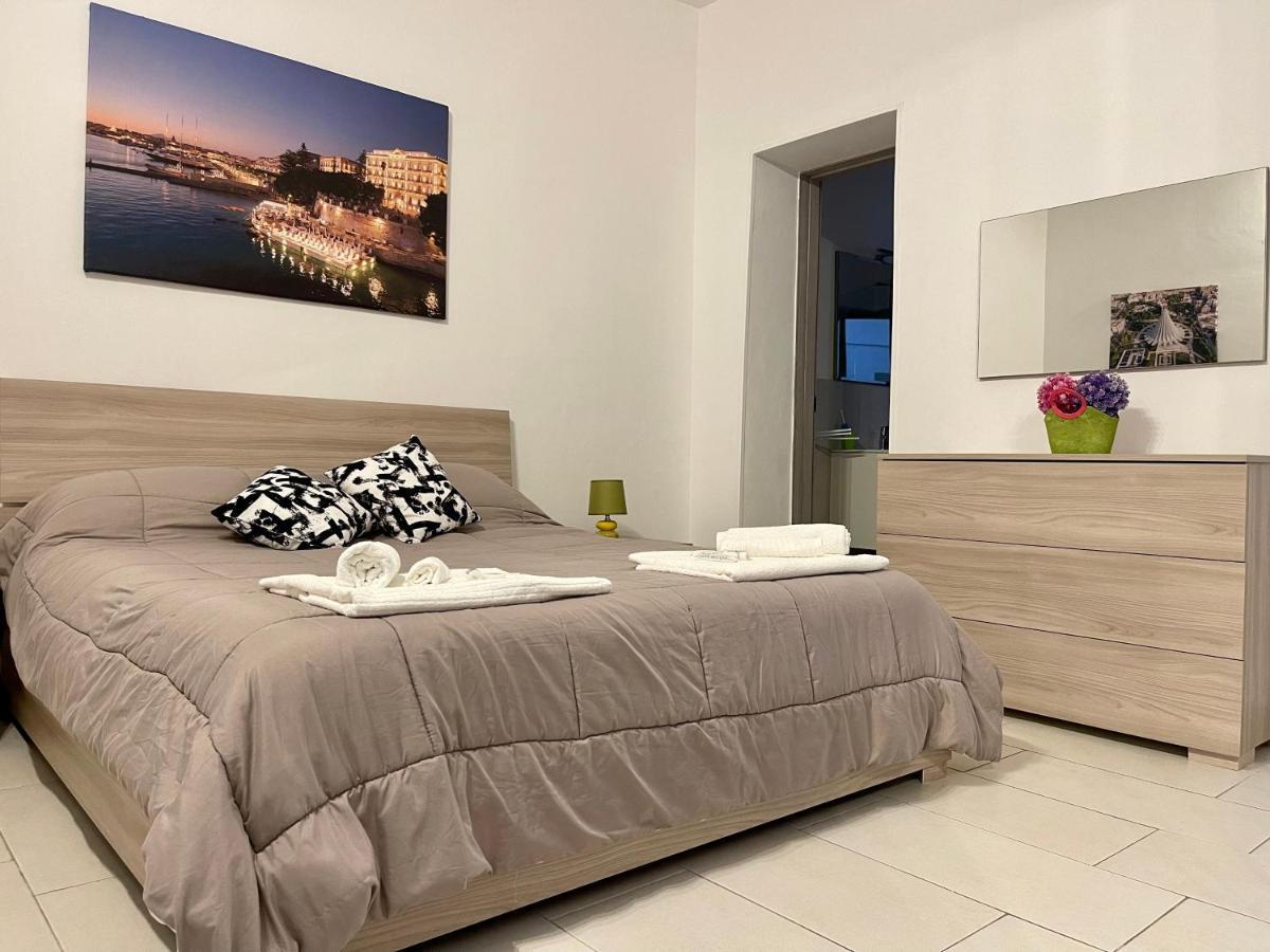 Casa Vacanze Dolce Sicilia Syracuse Екстер'єр фото